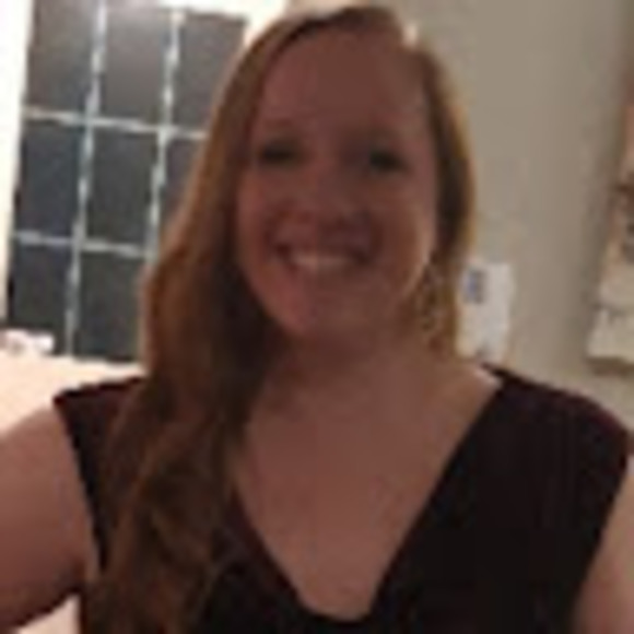 Meet your Posher, Jillian - Picture 1 of 1